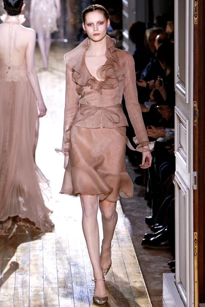 Look 23